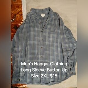 Haggar Men's Blue Checkered Long Sleeve Shirt